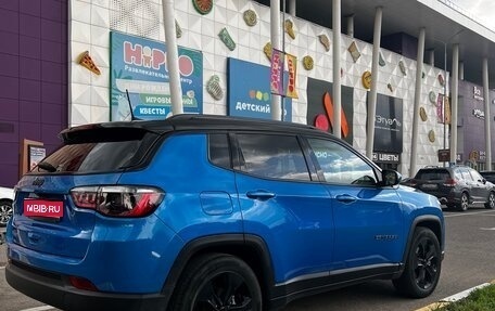 Jeep Compass II, 2020 год, 1 950 000 рублей, 1 фотография