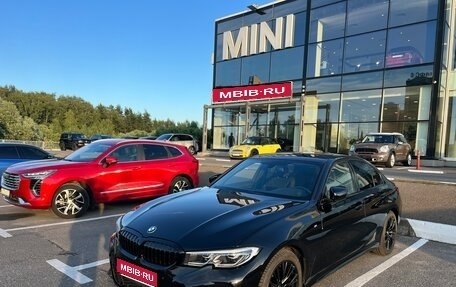BMW 3 серия, 2019 год, 2 800 000 рублей, 1 фотография