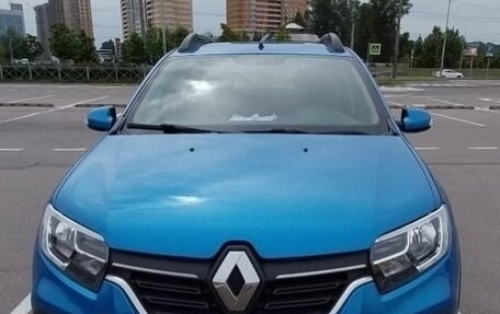 Renault Sandero II рестайлинг, 2019 год, 1 450 000 рублей, 1 фотография