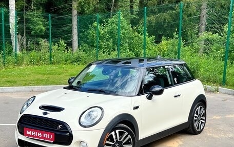 MINI Hatch, 2017 год, 2 150 000 рублей, 1 фотография