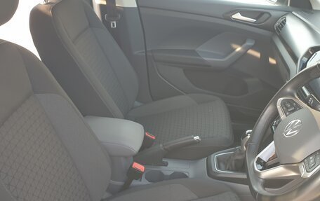 Volkswagen T-Cross I, 2020 год, 1 720 000 рублей, 16 фотография