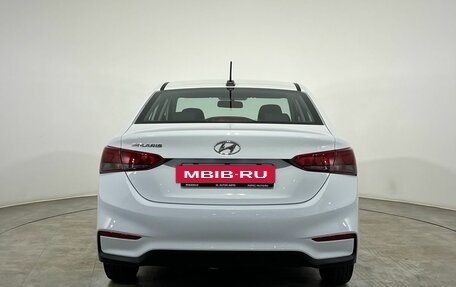 Hyundai Solaris II рестайлинг, 2017 год, 1 110 000 рублей, 3 фотография