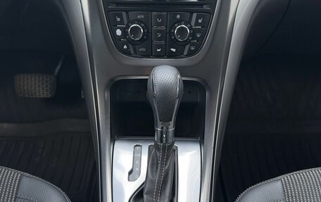 Opel Astra J, 2012 год, 820 000 рублей, 11 фотография