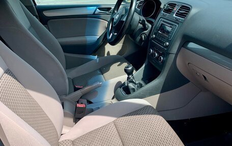 Volkswagen Golf VI, 2010 год, 630 000 рублей, 12 фотография