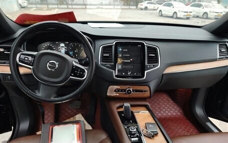 Volvo XC90 II рестайлинг, 2021 год, 3 946 000 рублей, 12 фотография