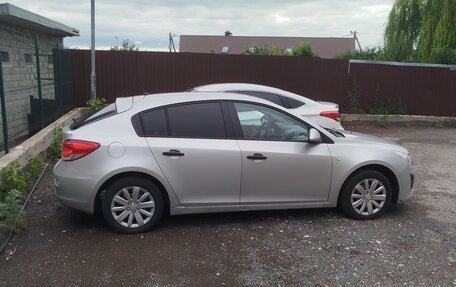 Chevrolet Cruze II, 2013 год, 650 000 рублей, 4 фотография