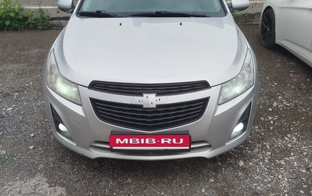 Chevrolet Cruze II, 2013 год, 650 000 рублей, 2 фотография