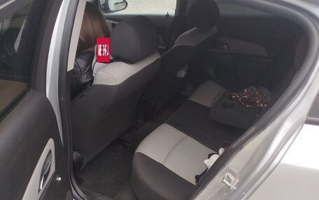 Chevrolet Cruze II, 2013 год, 650 000 рублей, 7 фотография