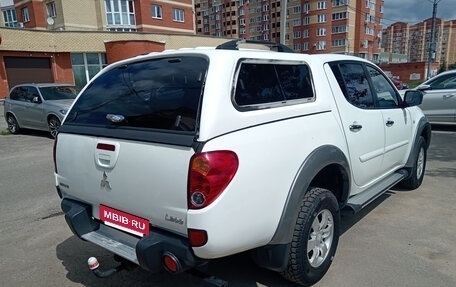 Mitsubishi L200 IV рестайлинг, 2013 год, 1 490 000 рублей, 5 фотография
