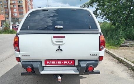 Mitsubishi L200 IV рестайлинг, 2013 год, 1 490 000 рублей, 4 фотография