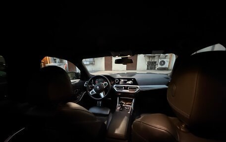 BMW 3 серия, 2019 год, 2 800 000 рублей, 10 фотография
