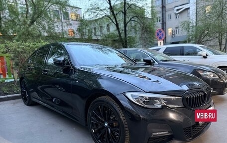 BMW 3 серия, 2019 год, 2 800 000 рублей, 3 фотография