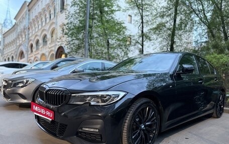 BMW 3 серия, 2019 год, 2 800 000 рублей, 4 фотография