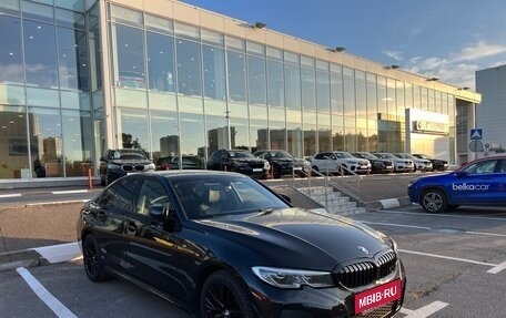 BMW 3 серия, 2019 год, 2 800 000 рублей, 2 фотография
