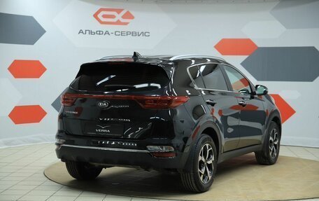 KIA Sportage IV рестайлинг, 2021 год, 2 390 000 рублей, 5 фотография