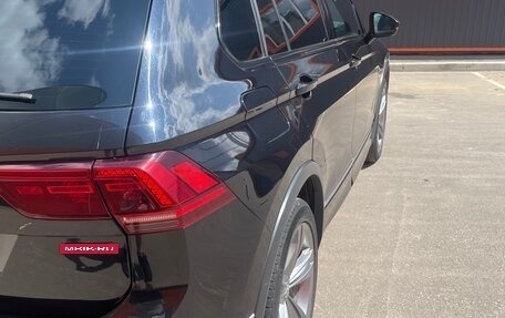 Volkswagen Tiguan II, 2019 год, 3 020 000 рублей, 12 фотография