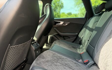 Audi RS 4, 2020 год, 7 990 000 рублей, 28 фотография