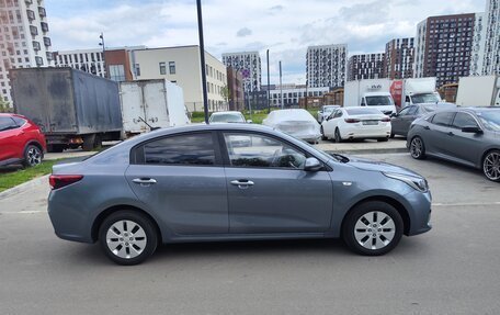 KIA Rio IV, 2017 год, 1 300 000 рублей, 5 фотография