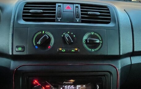 Skoda Fabia II, 2013 год, 740 000 рублей, 8 фотография