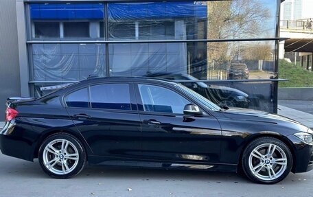 BMW 3 серия, 2016 год, 2 390 000 рублей, 15 фотография