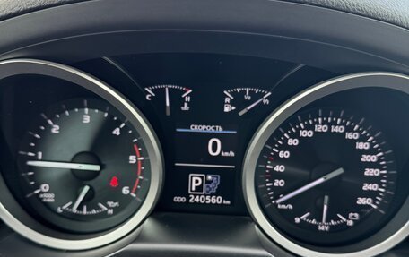 Toyota Land Cruiser 200, 2014 год, 4 300 000 рублей, 6 фотография