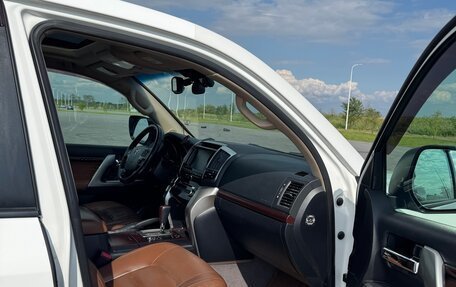 Toyota Land Cruiser 200, 2014 год, 4 300 000 рублей, 5 фотография