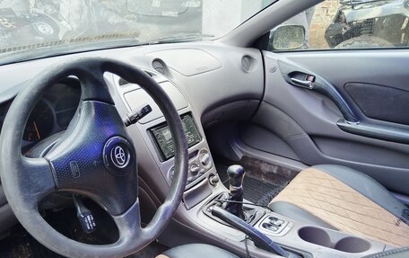Toyota Celica VII рестайлинг, 2002 год, 400 000 рублей, 5 фотография