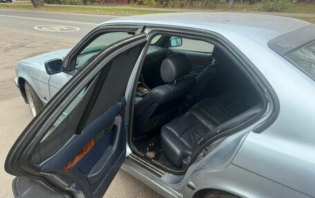 BMW 5 серия, 1993 год, 800 000 рублей, 8 фотография