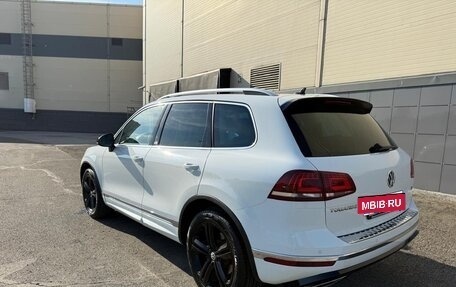 Volkswagen Touareg III, 2018 год, 4 000 000 рублей, 4 фотография