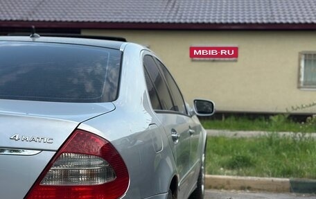 Mercedes-Benz E-Класс, 2007 год, 800 000 рублей, 3 фотография