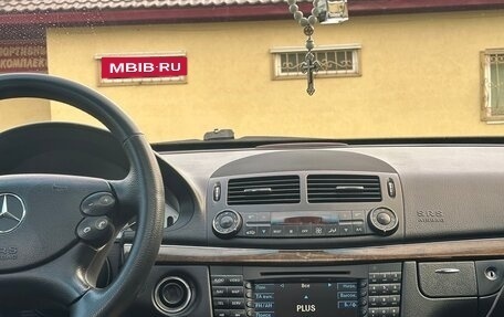 Mercedes-Benz E-Класс, 2007 год, 800 000 рублей, 9 фотография