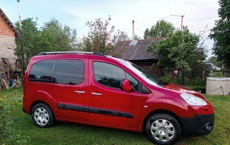 Peugeot Partner II рестайлинг 2, 2010 год, 646 000 рублей, 8 фотография