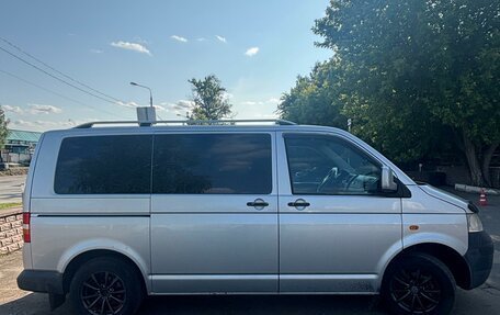 Volkswagen Transporter T5 рестайлинг, 2006 год, 1 400 000 рублей, 2 фотография