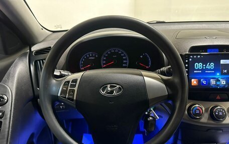 Hyundai Elantra IV, 2010 год, 700 000 рублей, 24 фотография