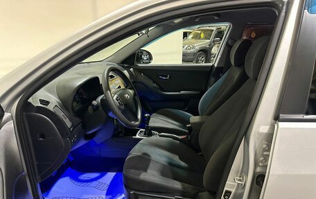 Hyundai Elantra IV, 2010 год, 700 000 рублей, 18 фотография