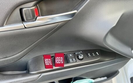Toyota Camry, 2021 год, 4 300 000 рублей, 6 фотография