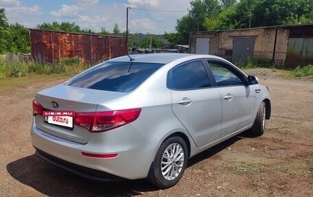 KIA Rio III рестайлинг, 2015 год, 1 300 000 рублей, 4 фотография