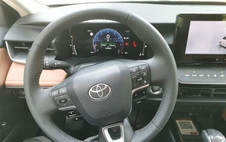 Toyota Camry, 2025 год, 3 400 000 рублей, 11 фотография