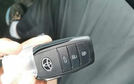 Toyota Camry, 2025 год, 3 400 000 рублей, 21 фотография