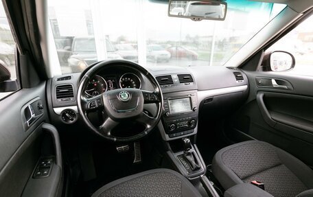 Skoda Yeti I рестайлинг, 2014 год, 1 100 000 рублей, 6 фотография