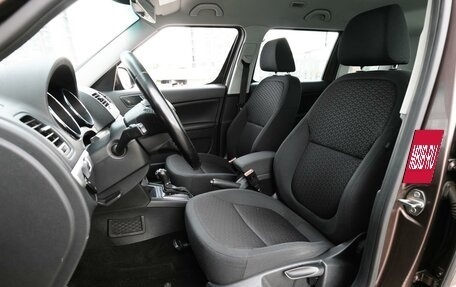 Skoda Yeti I рестайлинг, 2014 год, 1 100 000 рублей, 10 фотография