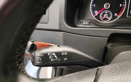 Volkswagen Multivan T5, 2014 год, 2 330 000 рублей, 10 фотография