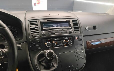 Volkswagen Multivan T5, 2014 год, 2 330 000 рублей, 12 фотография