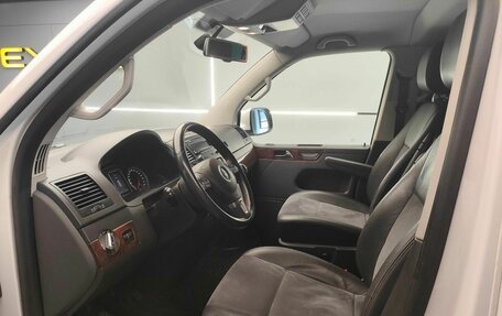 Volkswagen Multivan T5, 2014 год, 2 330 000 рублей, 15 фотография
