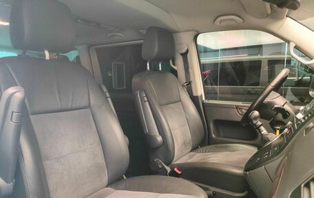 Volkswagen Multivan T5, 2014 год, 2 330 000 рублей, 17 фотография