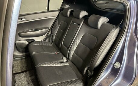 KIA Sportage IV рестайлинг, 2017 год, 1 800 000 рублей, 9 фотография