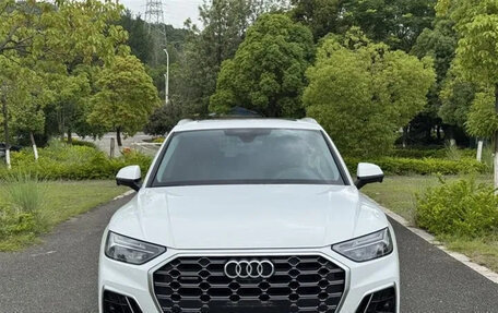 Audi Q5, 2022 год, 3 579 000 рублей, 2 фотография