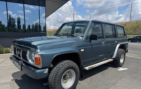 Nissan Patrol, 1990 год, 830 000 рублей, 5 фотография