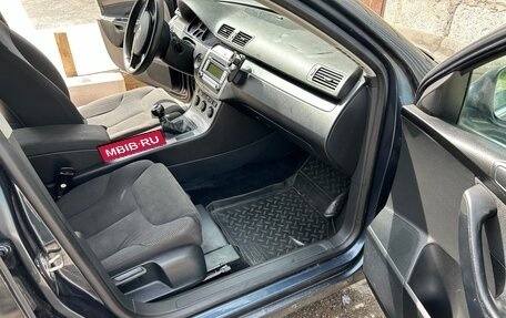 Volkswagen Passat B6, 2005 год, 450 000 рублей, 14 фотография