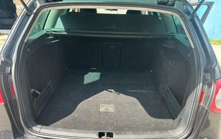 Volkswagen Passat B6, 2005 год, 450 000 рублей, 17 фотография
